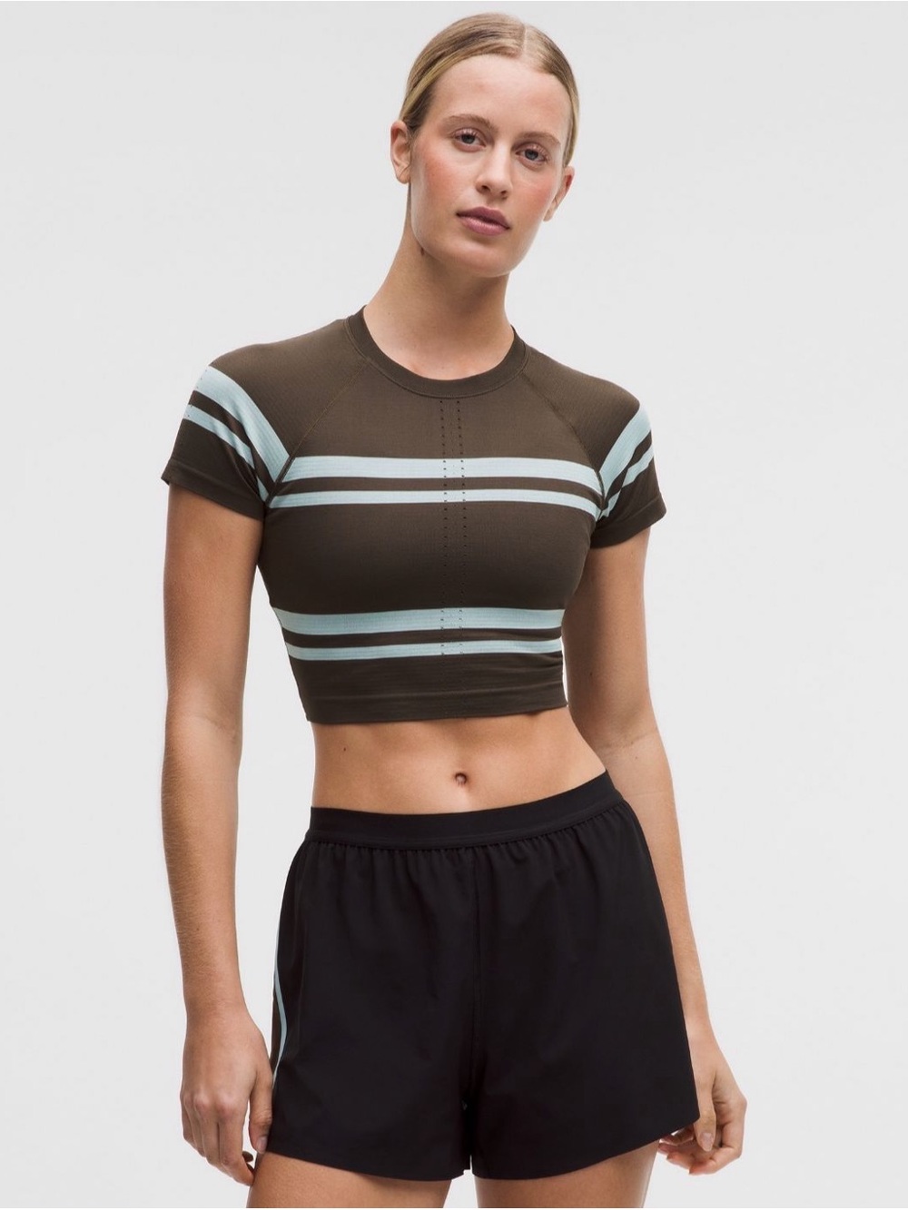4-12 NWT size 8 Lululemon Swiftly Tech Cropped Short Sleeve 2.0 LSWC/FOAM